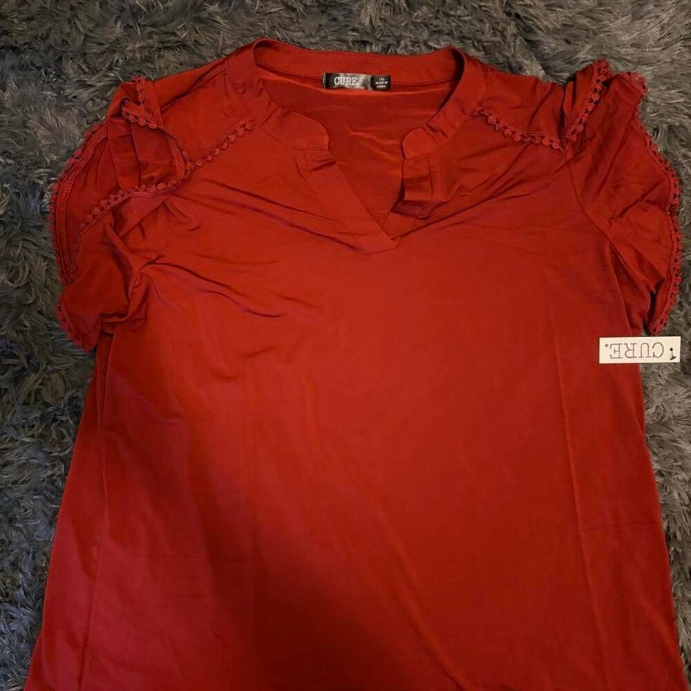 Cure red top with ruffles